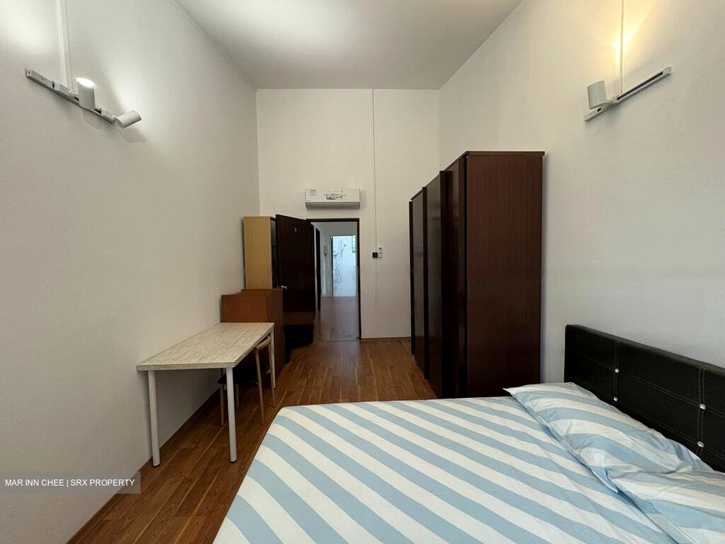Sennett Estate (D13), Terrace #444234261